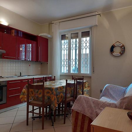 50 Metri Dal Mare - Free Parking E A/C Apartman Pietra Ligure Kültér fotó