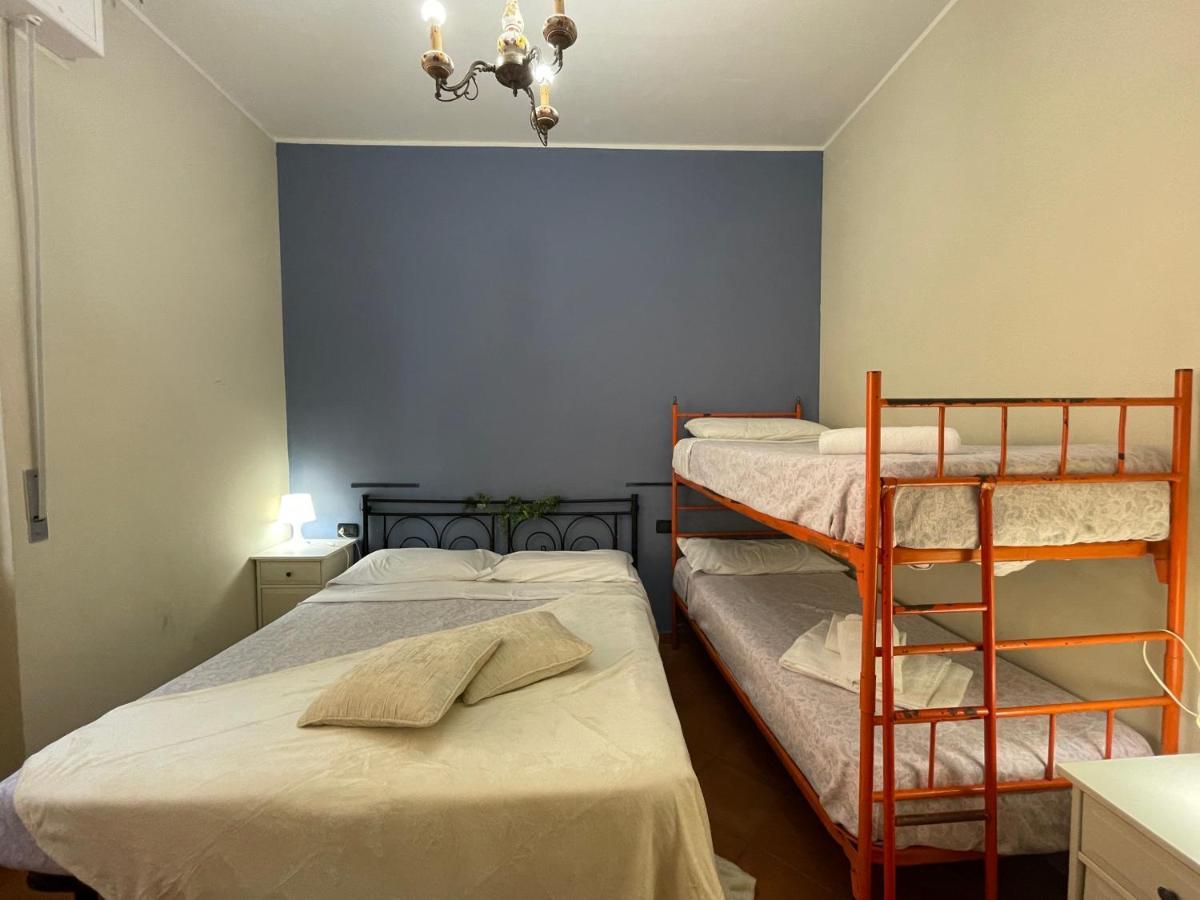 50 Metri Dal Mare - Free Parking E A/C Apartman Pietra Ligure Kültér fotó