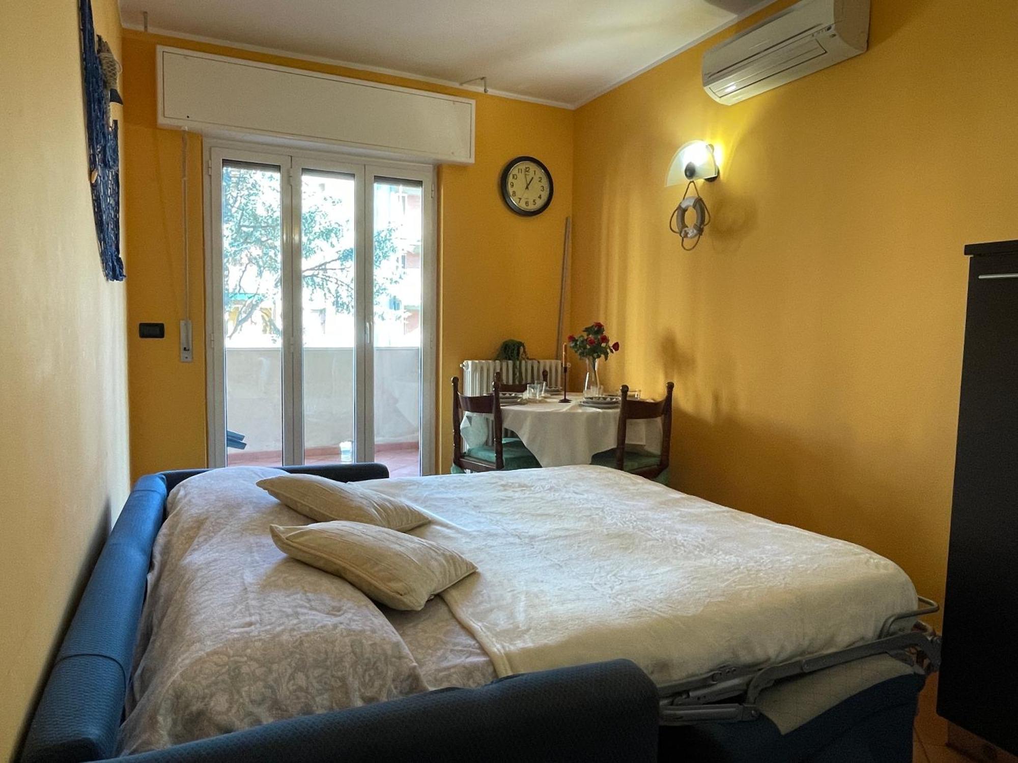 50 Metri Dal Mare - Free Parking E A/C Apartman Pietra Ligure Kültér fotó