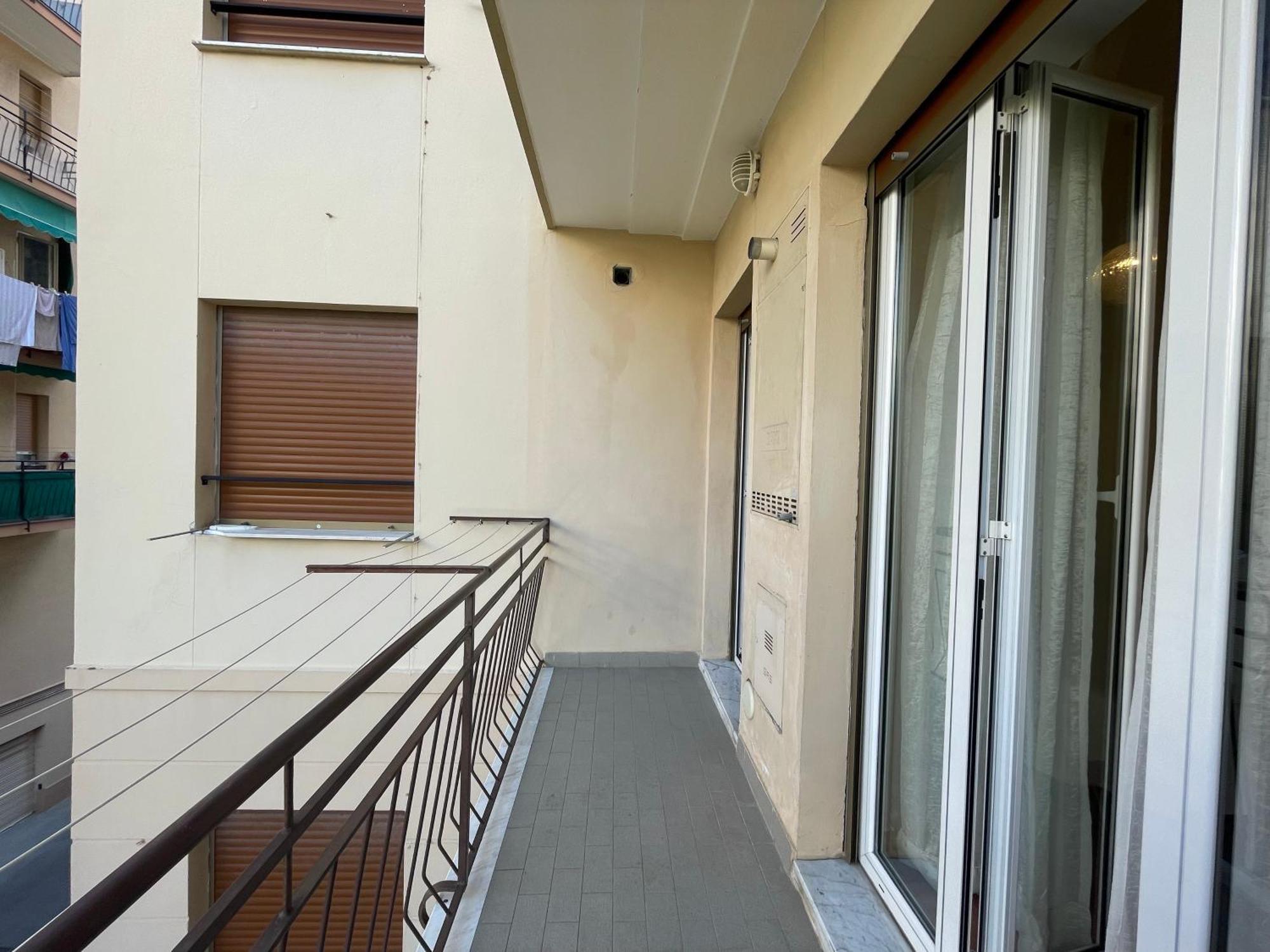 50 Metri Dal Mare - Free Parking E A/C Apartman Pietra Ligure Szoba fotó