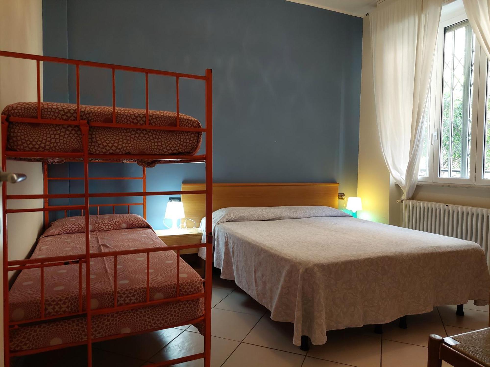 50 Metri Dal Mare - Free Parking E A/C Apartman Pietra Ligure Kültér fotó